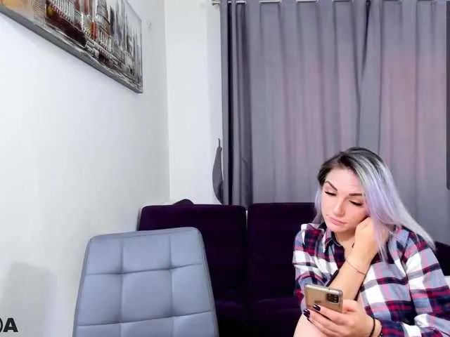 Live sex webcam photo for Nicolle789 #273426055
