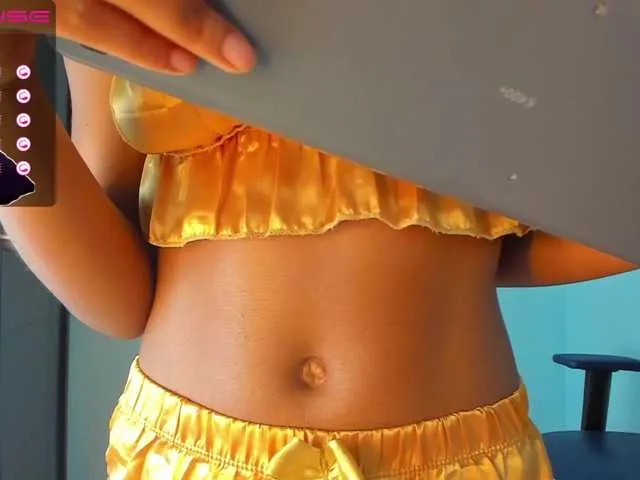Live sex webcam photo for NicolleHarris #273667489