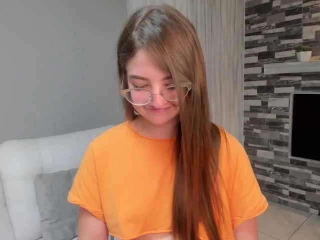 Live sex webcam photo for NicolleShaw #273659825