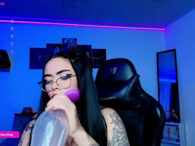Live sex webcam photo for Nicorobin #291328313
