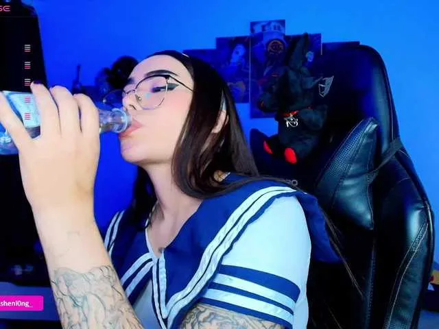 Live sex webcam photo for Nicorobin #293082594