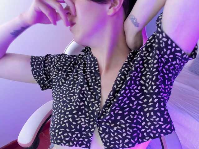 Live sex webcam photo for Nicotecna21 #277319656