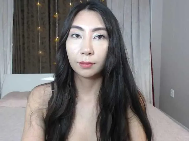 Live sex webcam photo for NielynLun #272652190