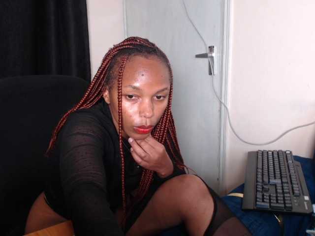 Live sex webcam photo for Nifa2 #291017818