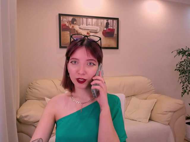 Live sex webcam photo for NightDreama #272738960