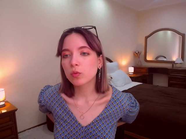 Live sex webcam photo for NightDreama #272754928