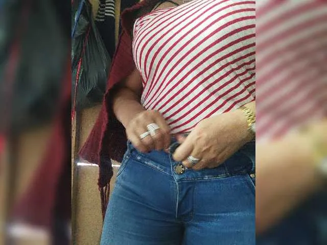 Live sex webcam photo for Niiccoll #274594970