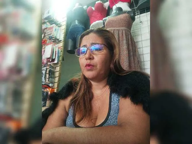 Live sex webcam photo for Niiccoll #276691593