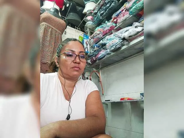 Live sex webcam photo for Niiccoll #276697824