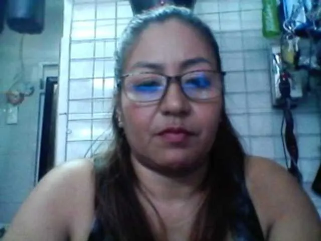 Live sex webcam photo for Niiccoll #276746583