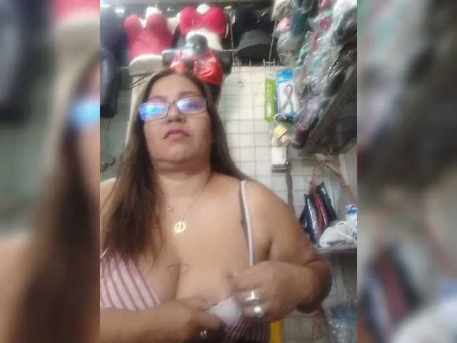 Live sex webcam photo for Niiccoll #276916092