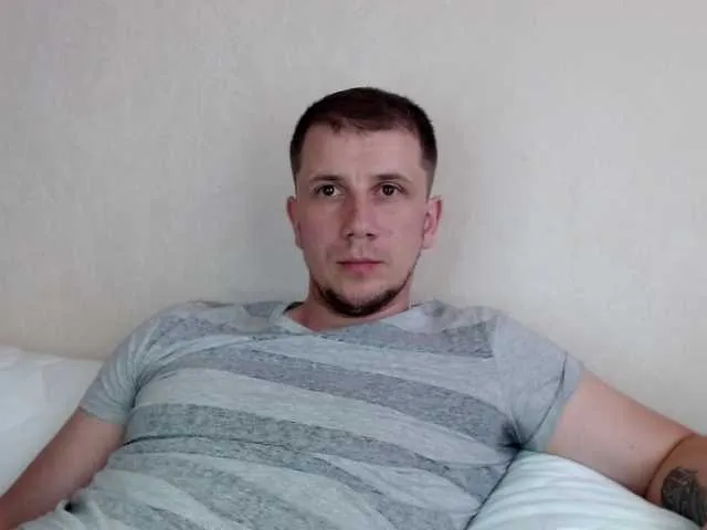 Live sex webcam photo for Niikhard #277995905