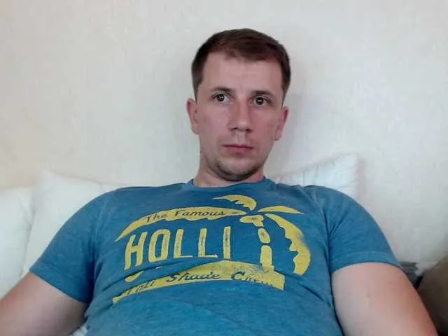 Live sex webcam photo for Niikhard #278036139