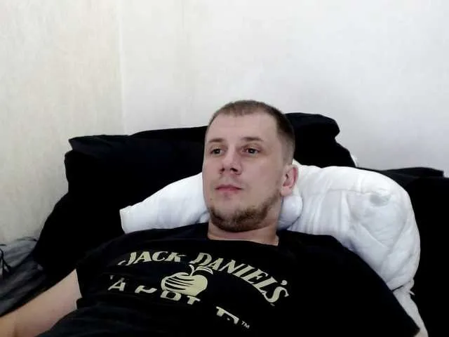 Live sex webcam photo for Niikhard #289193990