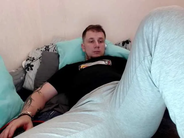 Live sex webcam photo for Niikhard #290454066