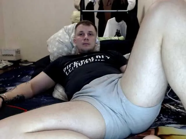 Live sex webcam photo for Niikhard #290655594