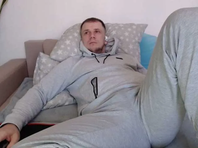 Live sex webcam photo for Niikhard #290900749