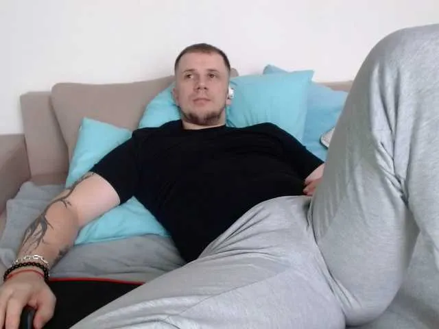 Live sex webcam photo for Niikhard #290908700