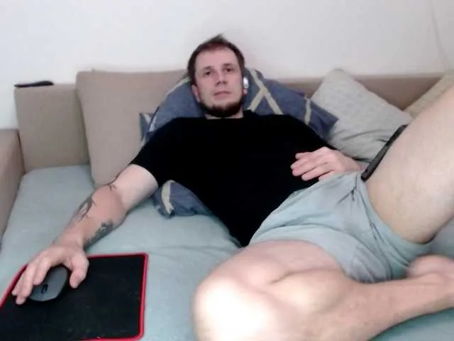 Live sex webcam photo for Niikhard #291642641