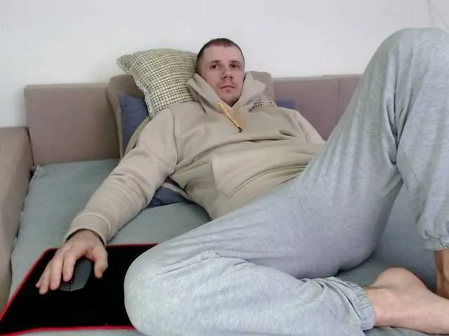 Live sex webcam photo for Niikhard #292039026