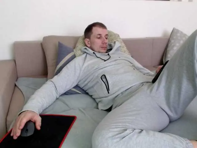 Live sex webcam photo for Niikhard #292135034