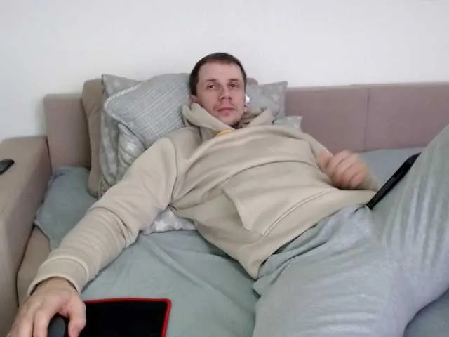 Live sex webcam photo for Niikhard #292227435