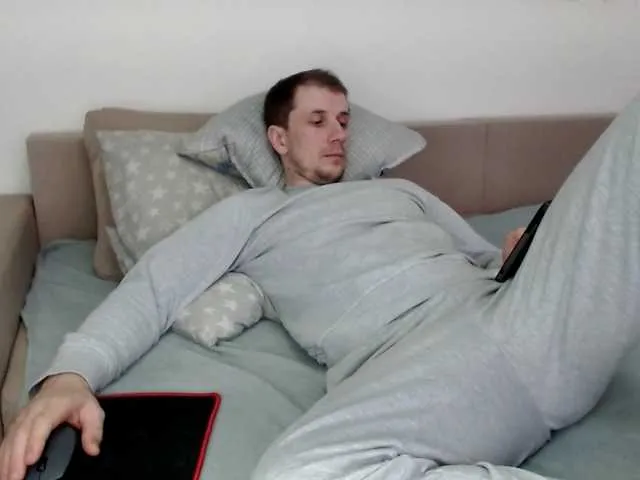 Live sex webcam photo for Niikhard #292234860