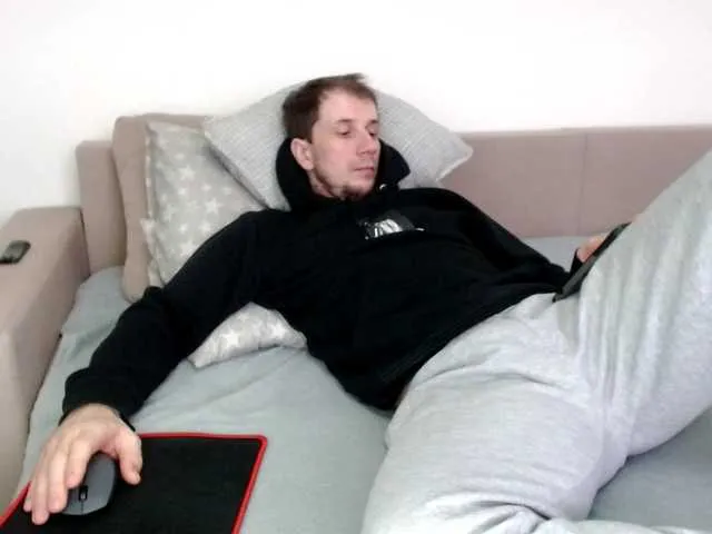 Live sex webcam photo for Niikhard #292361119