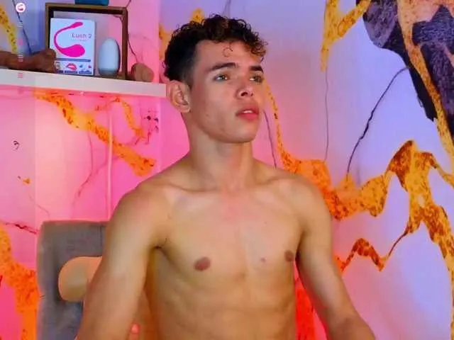 Live sex webcam photo for Nijinsky #292144325