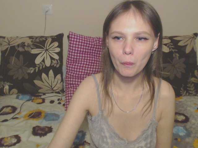 Live sex webcam photo for NikaFlameFox #290189409