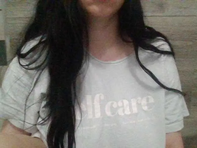 Live sex webcam photo for NikaKrasina #291524165