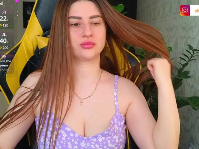 Live sex webcam photo for NikaMusic #290634305