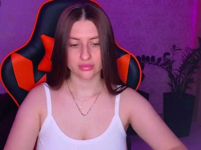 Live sex webcam photo for NikaMusic #291643673
