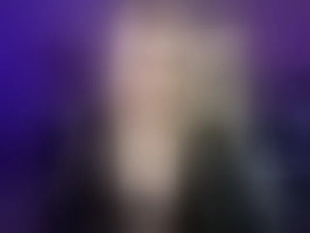 Live sex webcam photo for NikaStill #293518917