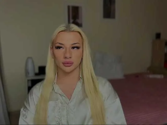 Live sex webcam photo for NikandJane #290562902