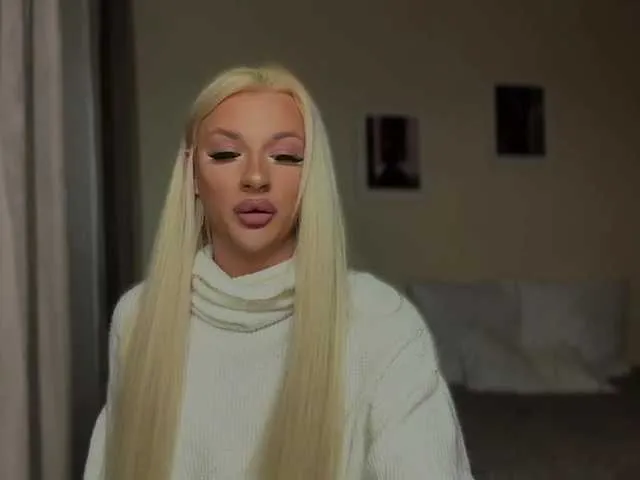 Live sex webcam photo for NikandJane #290822789