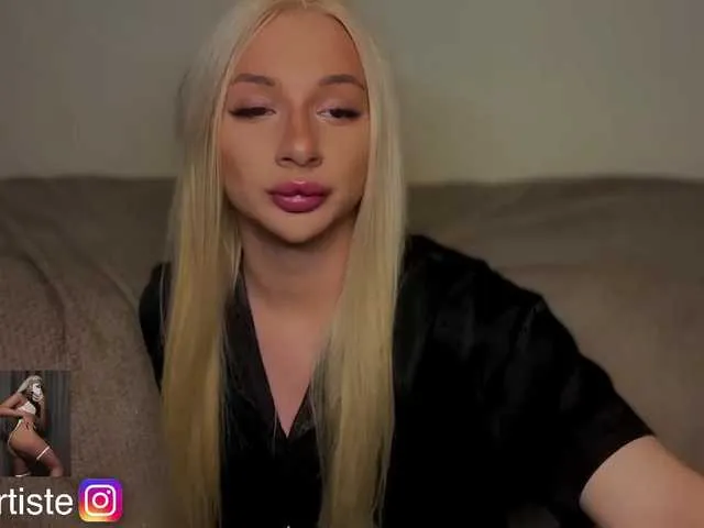 Live sex webcam photo for NikandJane #291659734