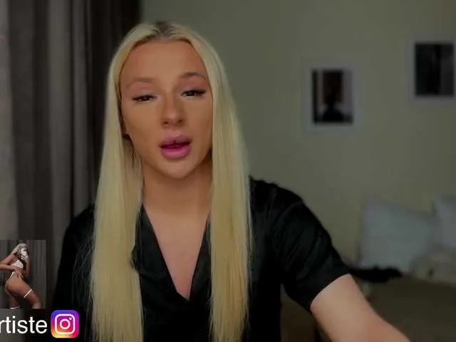 Live sex webcam photo for NikandJane #291941979