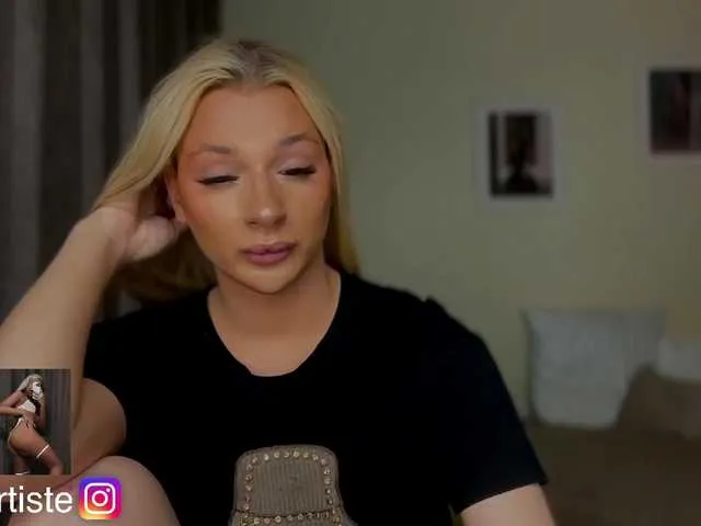 Live sex webcam photo for NikandJane #291956705