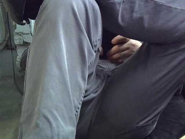 Live sex webcam photo for Nikdov3 #290613820