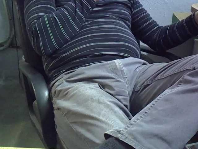 Live sex webcam photo for Nikdov3 #290645874