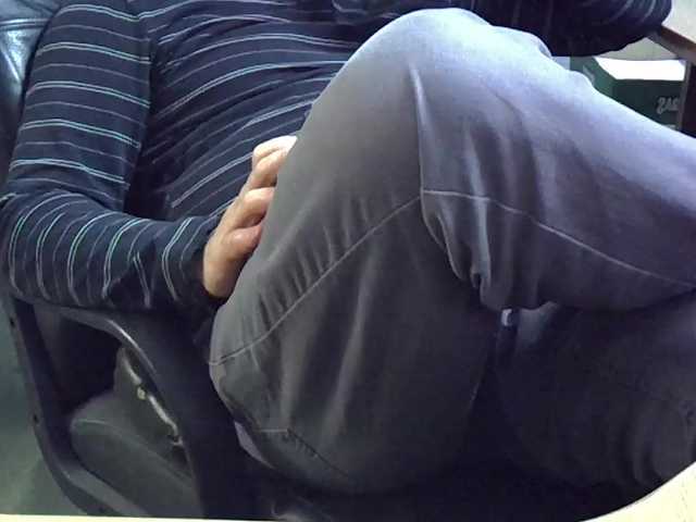 Live sex webcam photo for Nikdov3 #290660174