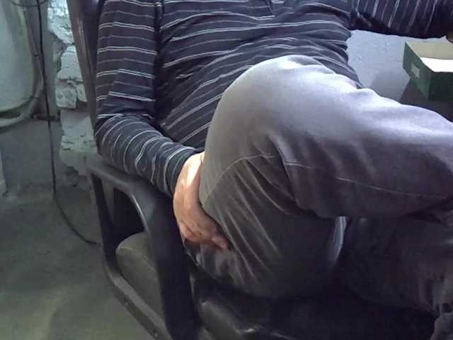 Live sex webcam photo for Nikdov3 #290676125