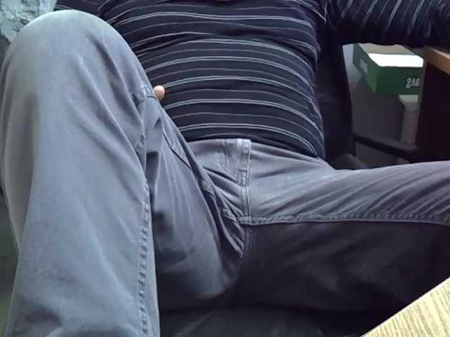 Live sex webcam photo for Nikdov3 #291197118