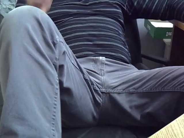 Live sex webcam photo for Nikdov3 #291229802