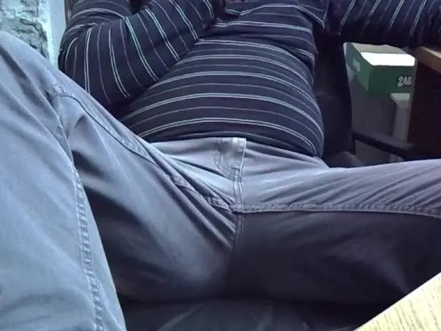 Live sex webcam photo for Nikdov3 #291317211