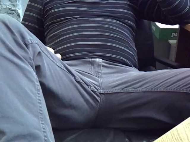 Live sex webcam photo for Nikdov3 #291506588