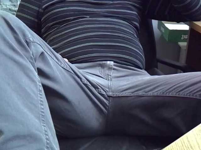 Live sex webcam photo for Nikdov3 #291686679