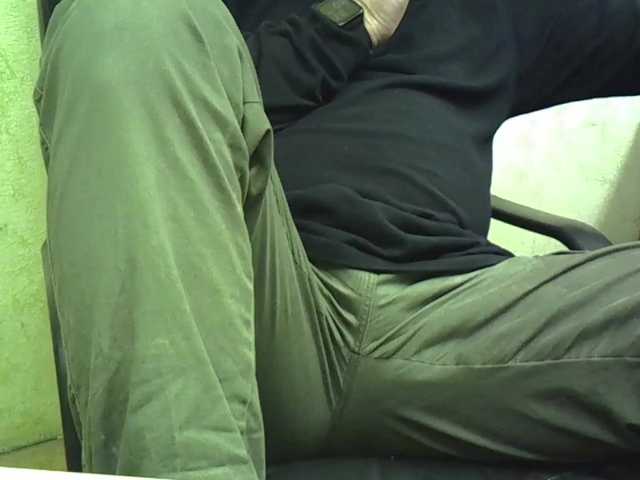 Live sex webcam photo for Nikdov3 #291892830