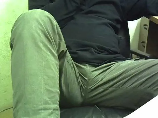 Live sex webcam photo for Nikdov3 #292135112